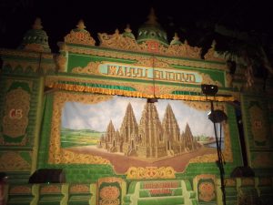 Nguri nguri kebudayaan Jawa dengan mengadakan Pagelaran Ketoprak WAhyu Budoyo